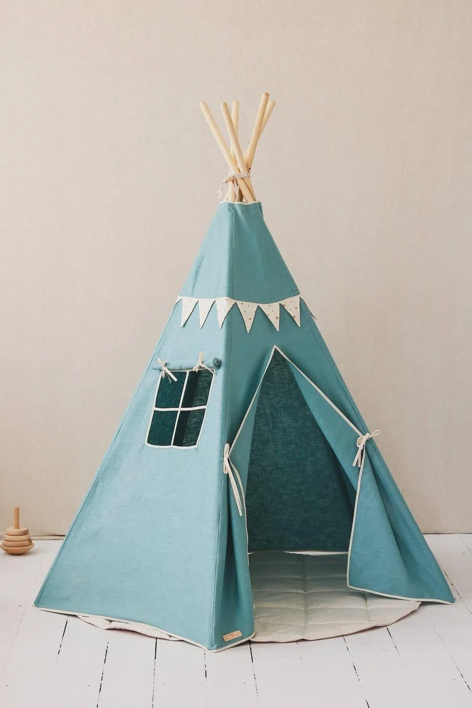 Gold Star Teepee Tent With Garland