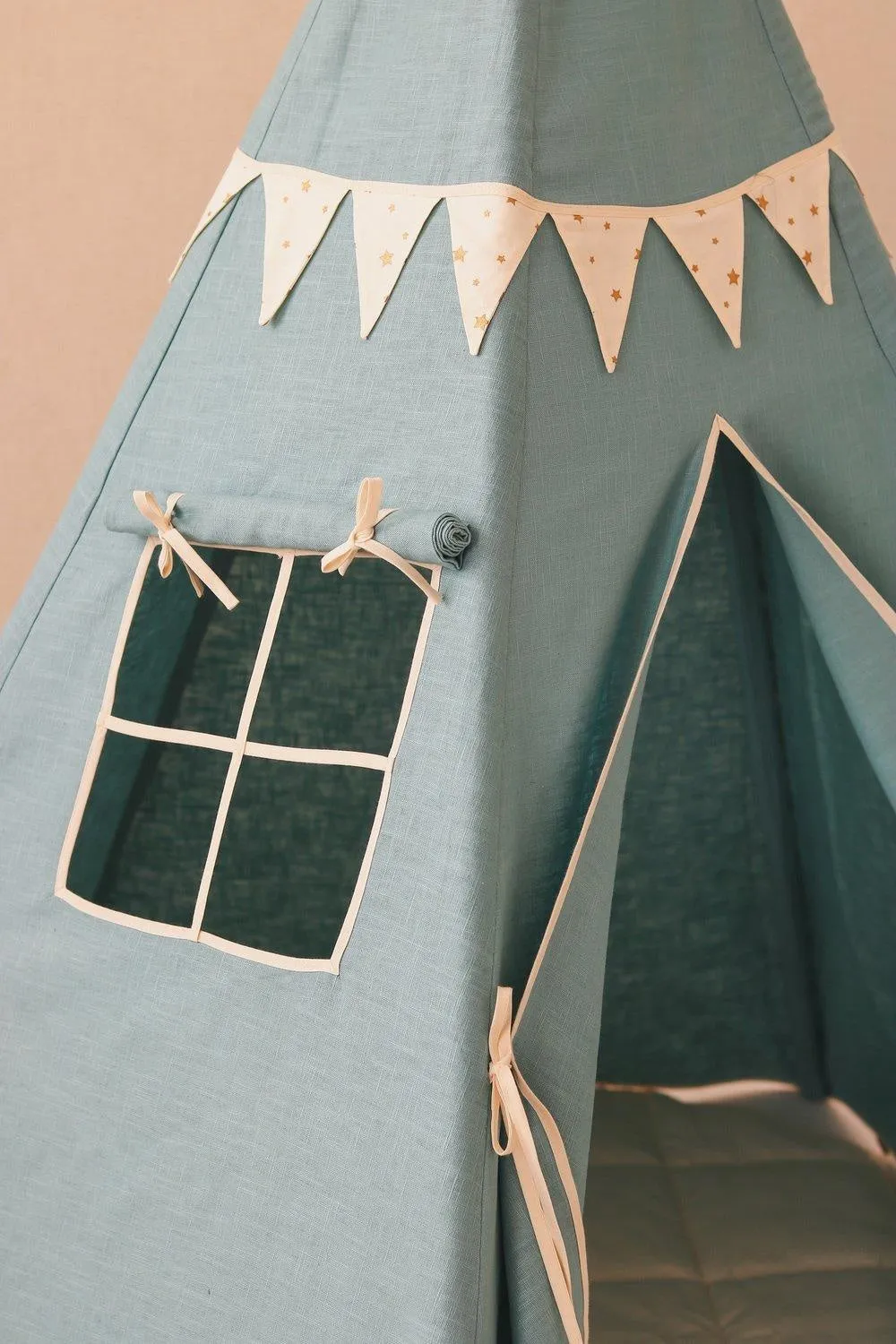 Gold Star Teepee Tent With Garland