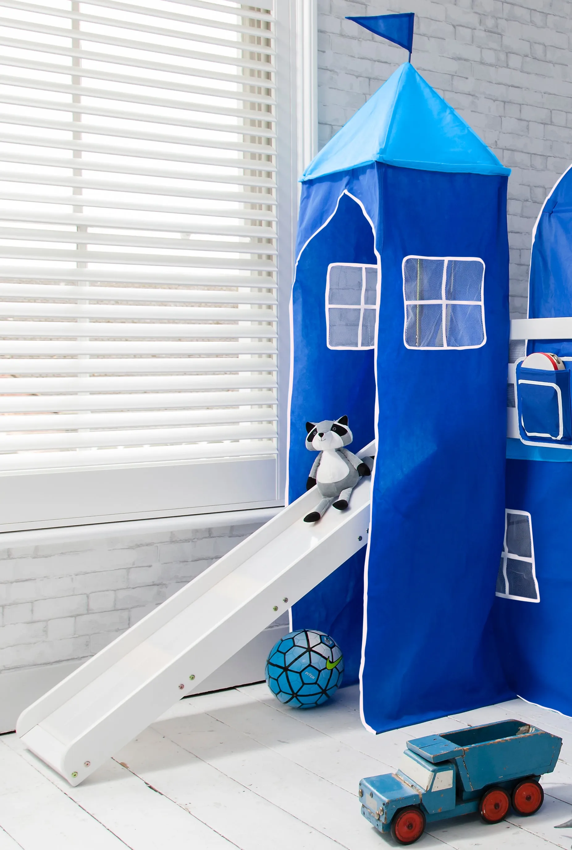 Moro Cabin Bed with Slide and Brilliant Blue Cotton Tent, Tower & Tunnel in White