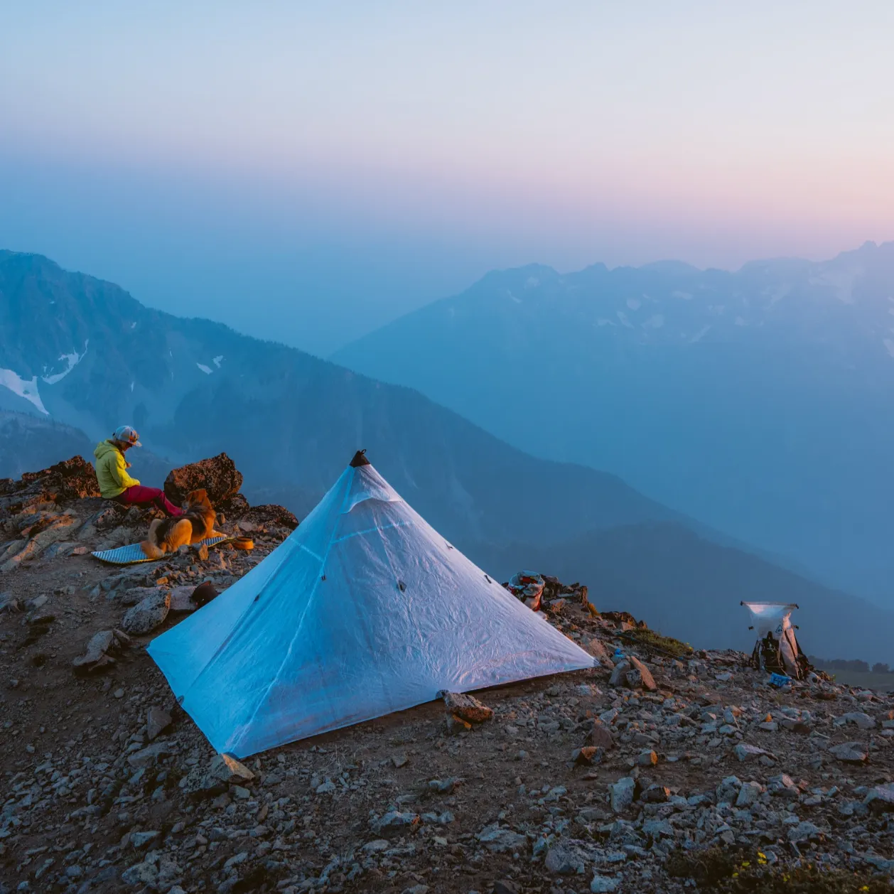 UltaMid 4 – Ultralight Pyramid Tent